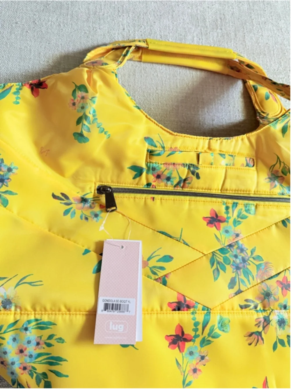 Lug Gondola SE Tote Bag in Bouquet Yellow floral new with tags